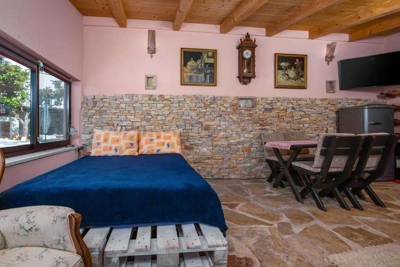 Istrian Tavern Next To The Pool Banjole Croatia